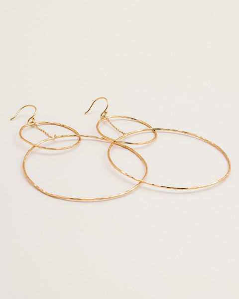 large interlocking circle round drop earrings