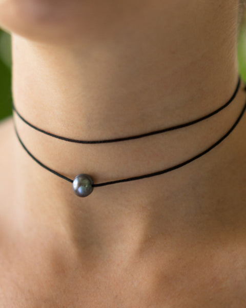 black pearl choker