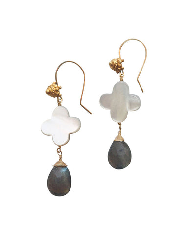 Sirissima Vanna Clover Earrings Front 
